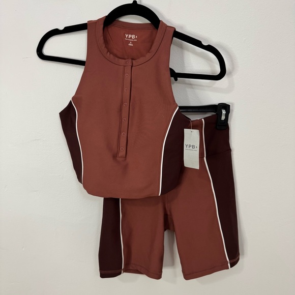 Abercrombie & Fitch Pants - Abercrombie & Fitch YPB SculptLux 7" Biker Short and Top Matching Athletic Set